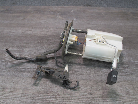 08-09 Lexus UVF46L LS600h Fuel Pump Level Sensor Sending Unit Assembly OEM