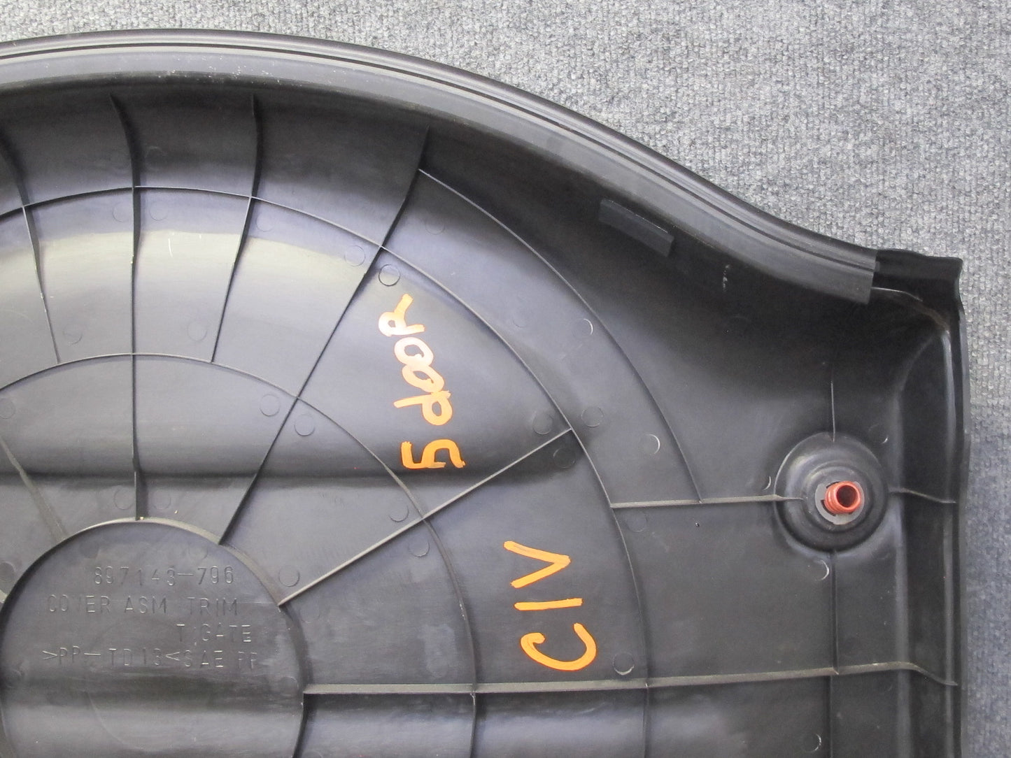 99-01 Isuzu Vehicross Rear Tailgate Interior Spare Tire Trim Cover Panel OEM