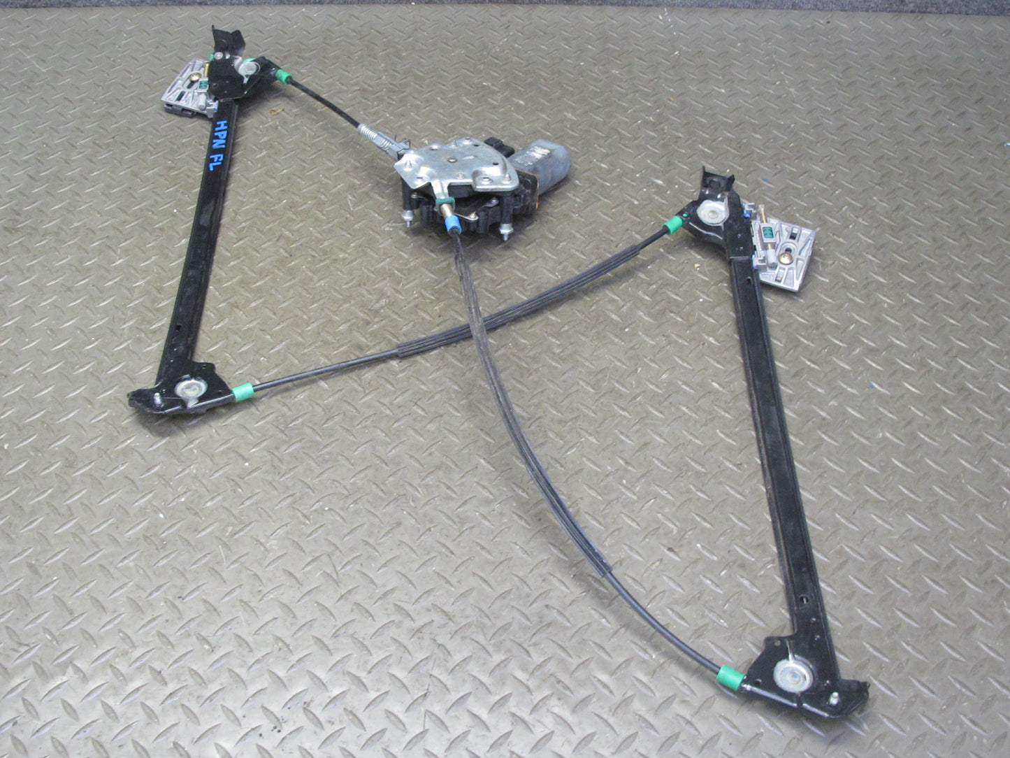 1999-2005 Porsche 911 Carrera 996 Left Side Door Window Regulator W/ Motor