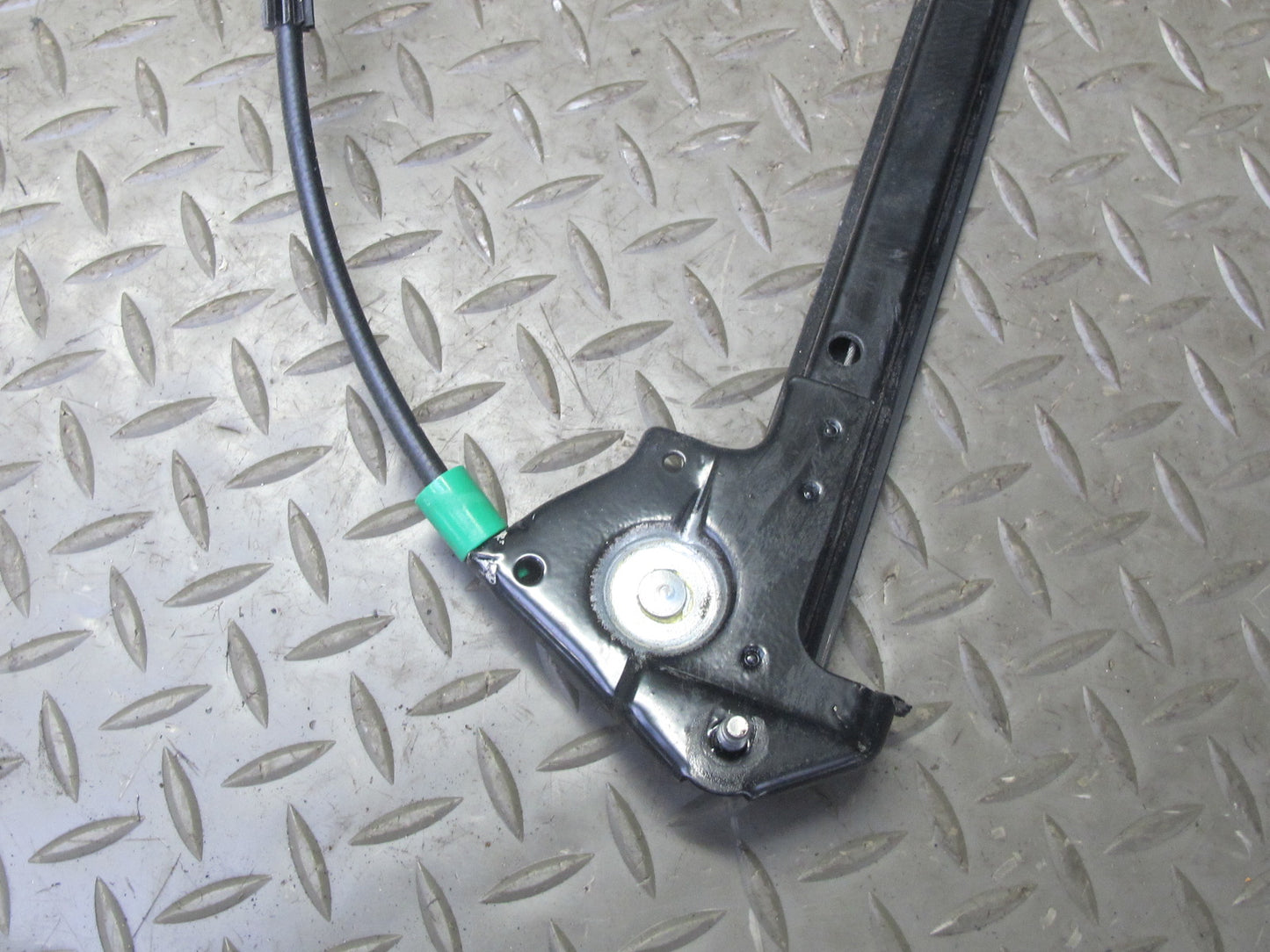 1999-2005 Porsche 911 Carrera 996 Left Side Door Window Regulator W/ Motor