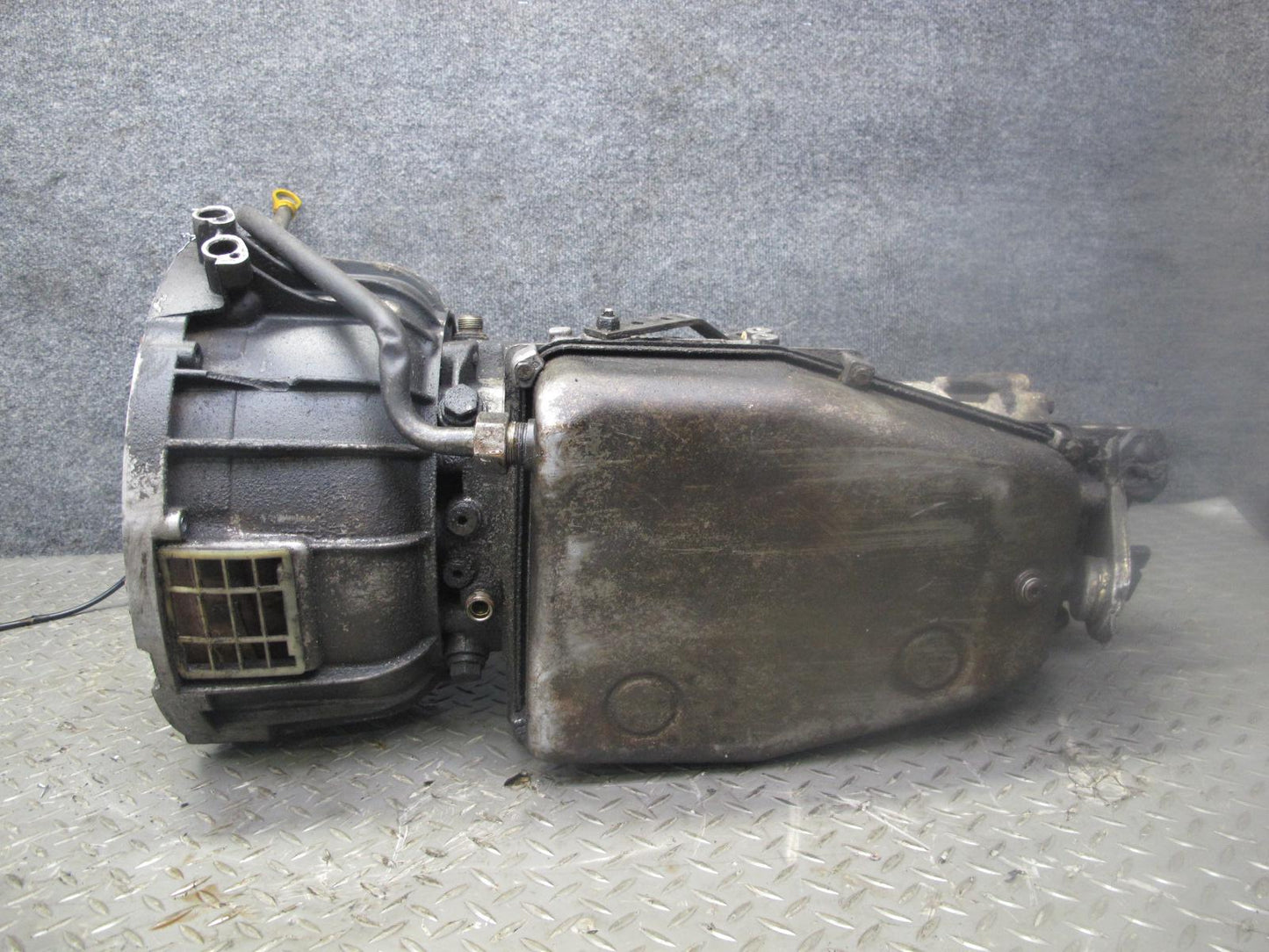 87-88 BMW E30 325i ZF 4HP-22 A/T Automatic Transmission 145K Miles OEM