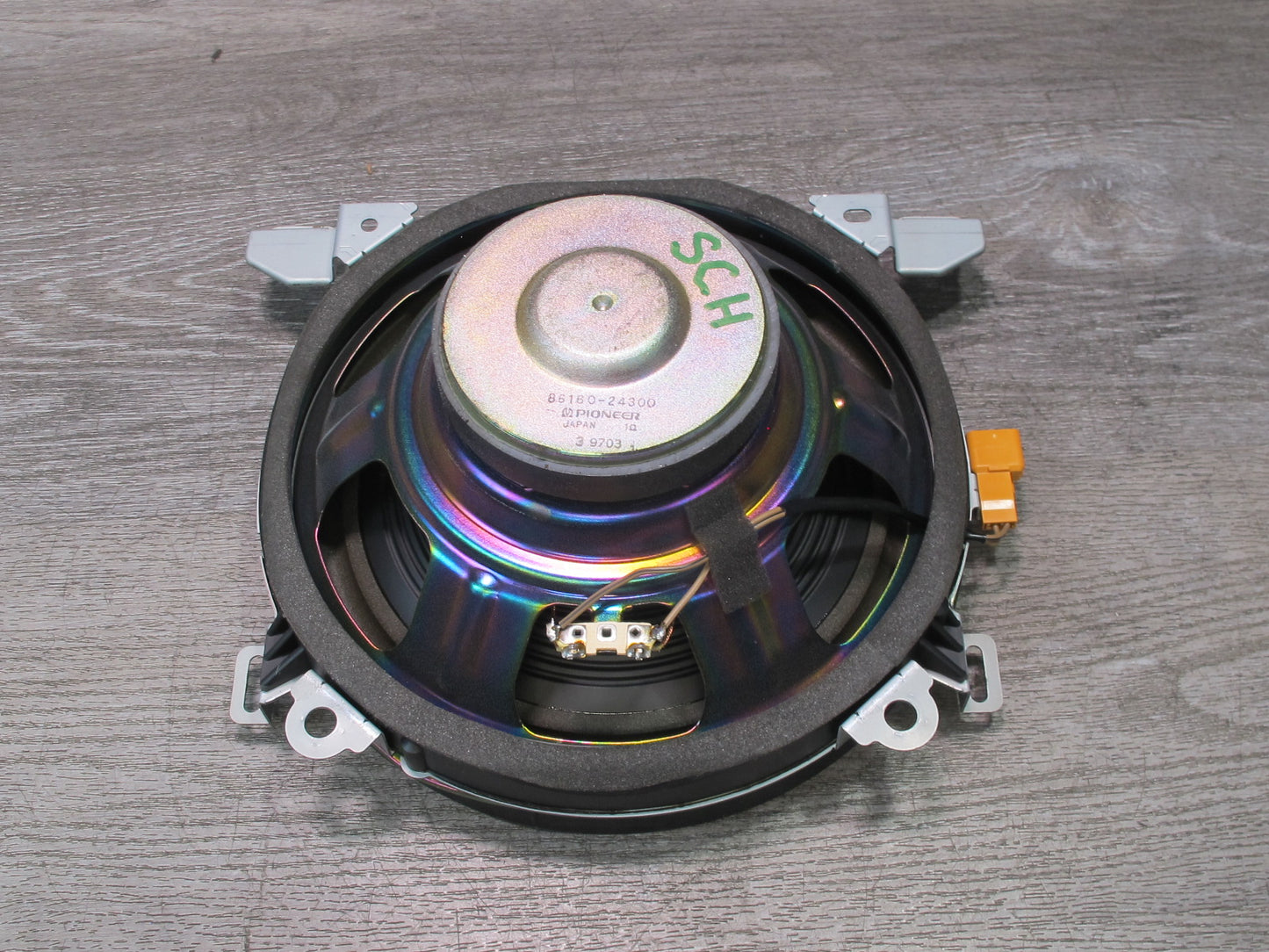 92-00 Lexus UZZ30L SC300 SC400 Rear Subwoofer Speaker 86160-24300 OEM