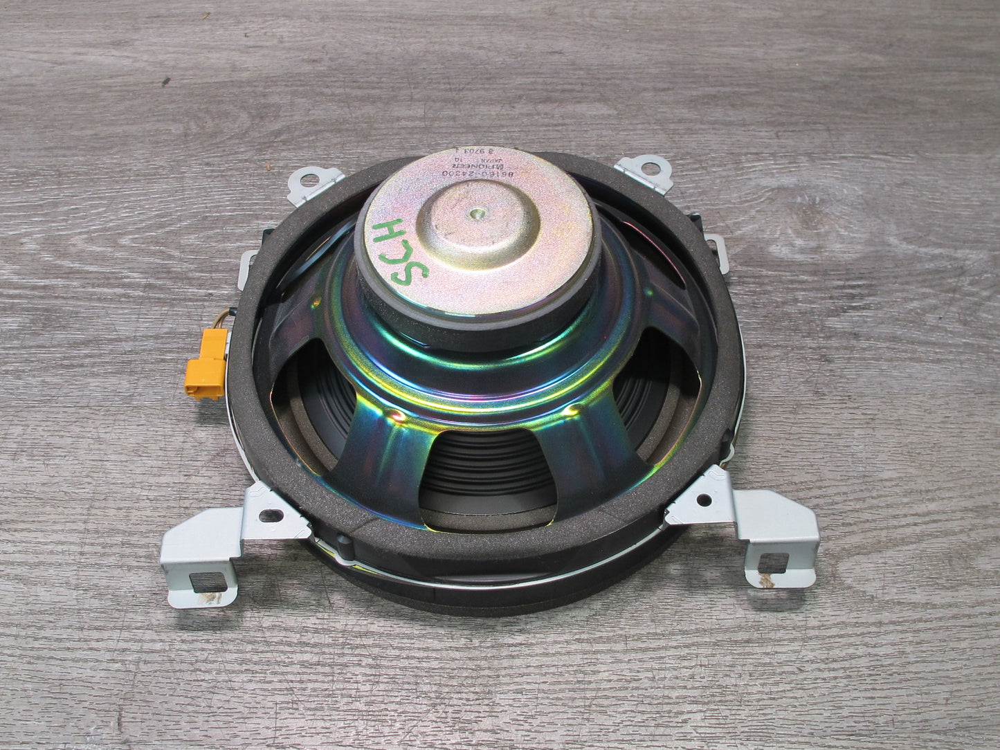 92-00 Lexus UZZ30L SC300 SC400 Rear Subwoofer Speaker 86160-24300 OEM