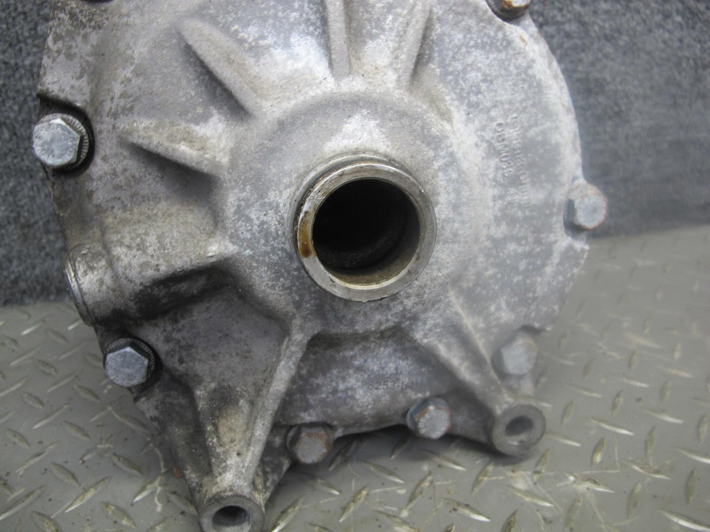 2014-2018 BMW F15 X5 50ix AWD Front Axle Differential Carrier 3:15 Ratio OEM