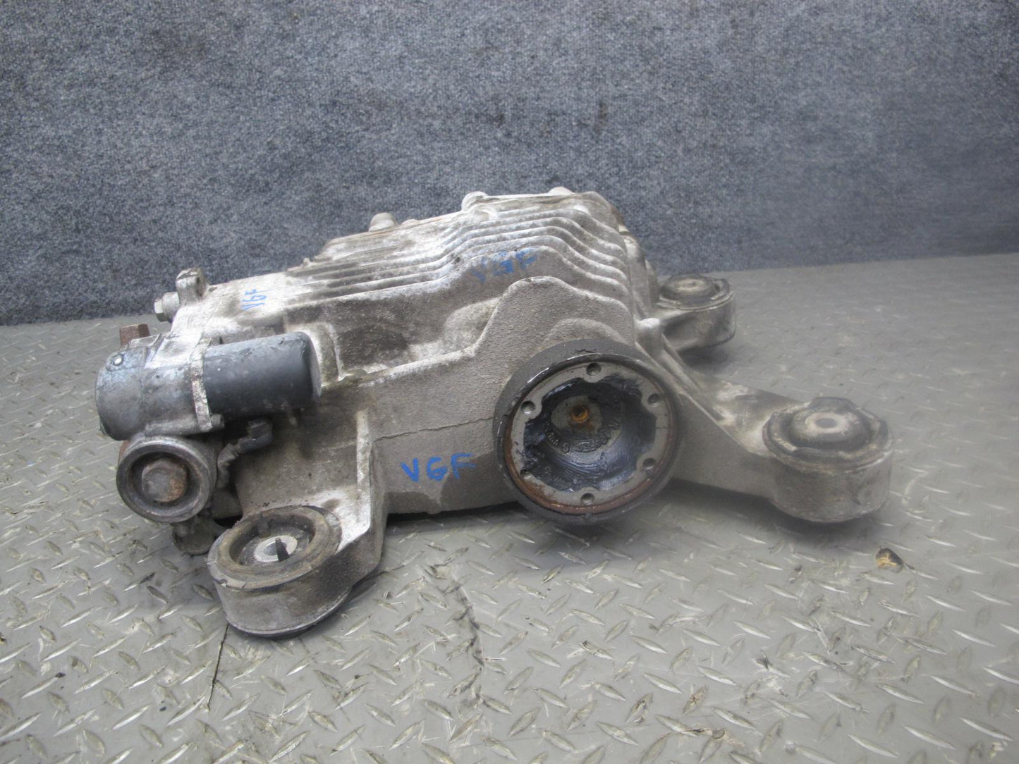 2008 VW Golf R32 MK5 VR6 AWD Haldex Rear Differential Carrier 148K Miles OEM