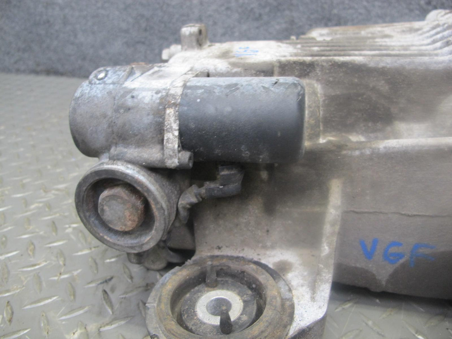 2008 VW Golf R32 MK5 VR6 AWD Haldex Rear Differential Carrier 148K Miles OEM