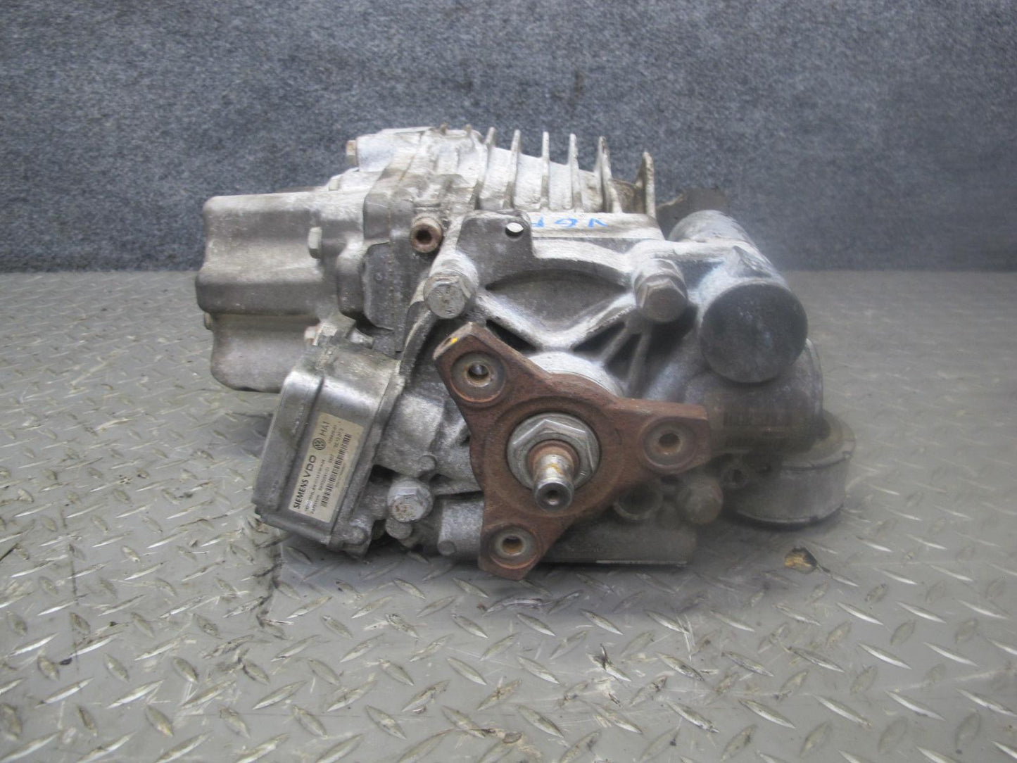 2008 VW Golf R32 MK5 VR6 AWD Haldex Rear Differential Carrier 148K Miles OEM