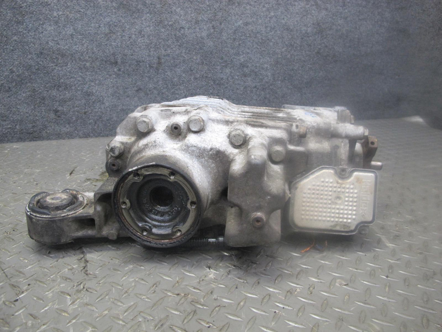 2008 VW Golf R32 MK5 VR6 AWD Haldex Rear Differential Carrier 148K Miles OEM