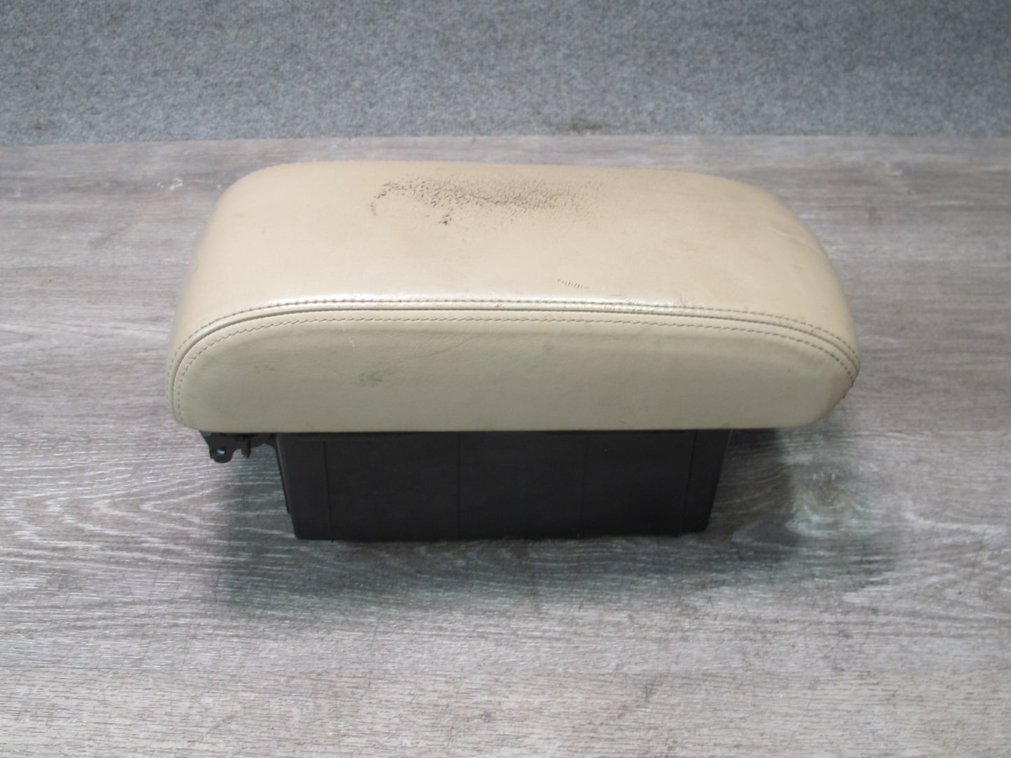 92-00 Lexus UZZ30L SC300 SC400 Front Center Console Armrest w Storage Box OEM