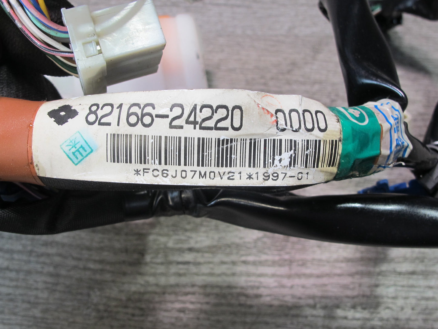 97-00 Lexus UZZ30L SC300 SC400 Console Box Wire Wiring Harness 82166-24220 OEM