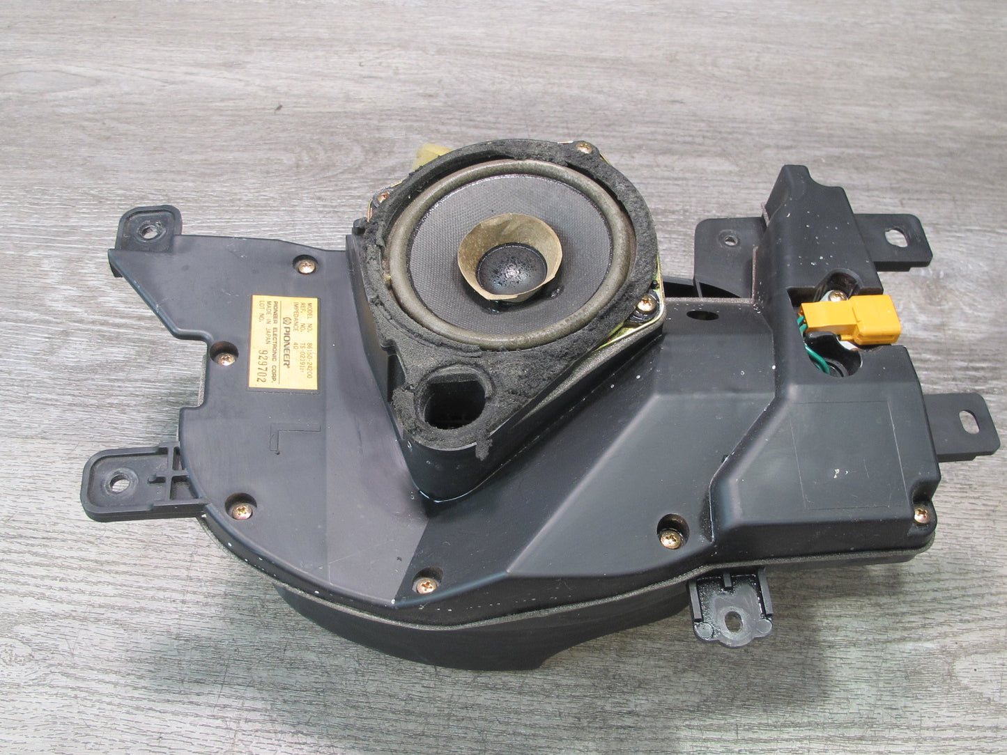 92-00 Lexus UZZ30L SC300 SC400 Set of 2 Front Door Speaker Pioneer OEM