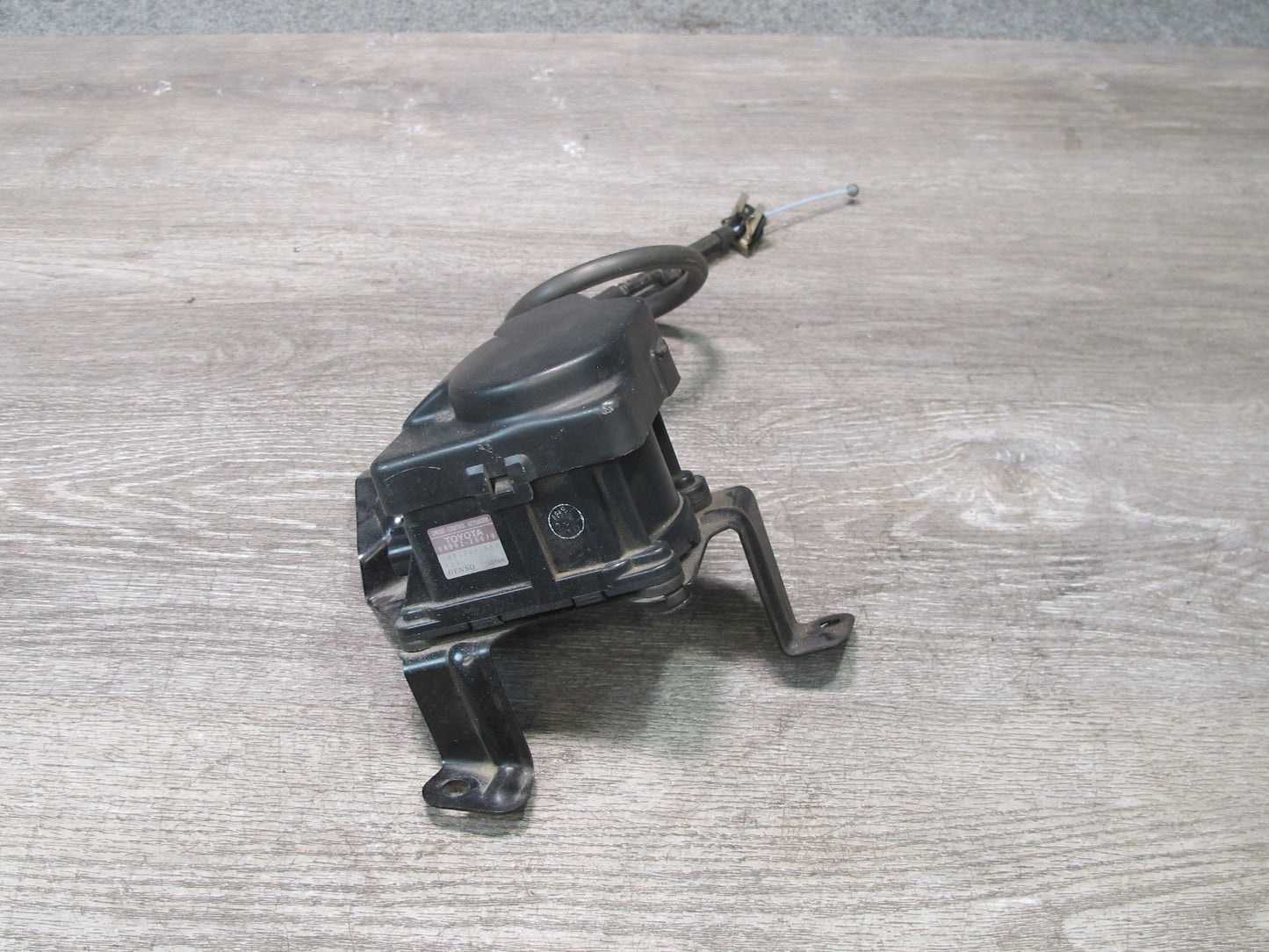 97-98 Lexus UZZ30L SC400 Cruise Control Actuator Motor 88002-24070 OEM