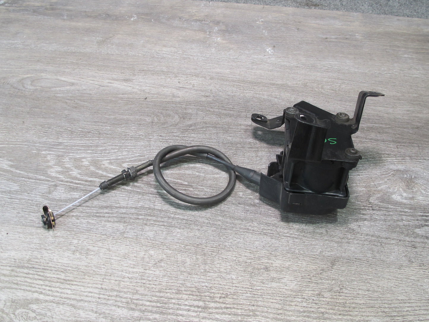 97-98 Lexus UZZ30L SC400 Cruise Control Actuator Motor 88002-24070 OEM
