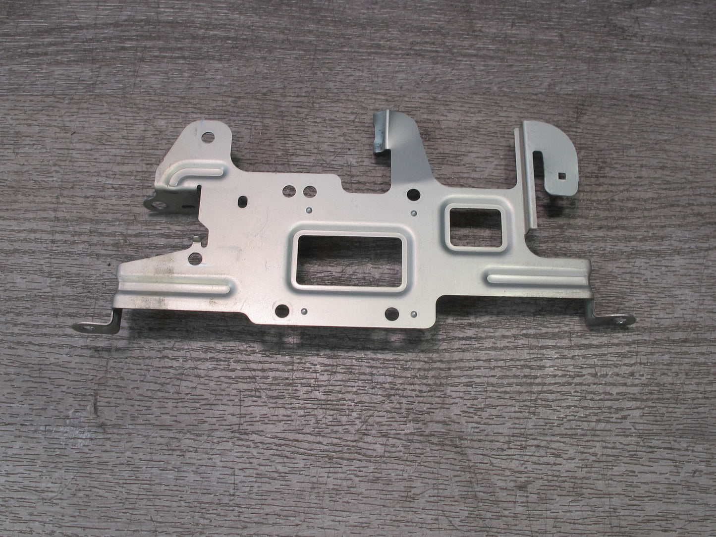 92-00 Lexus UZZ30L SC300 SC400 Dash Radio Left & Right Mount Bracket Set OEM