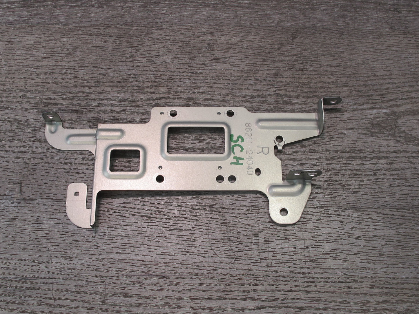92-00 Lexus UZZ30L SC300 SC400 Dash Radio Left & Right Mount Bracket Set OEM