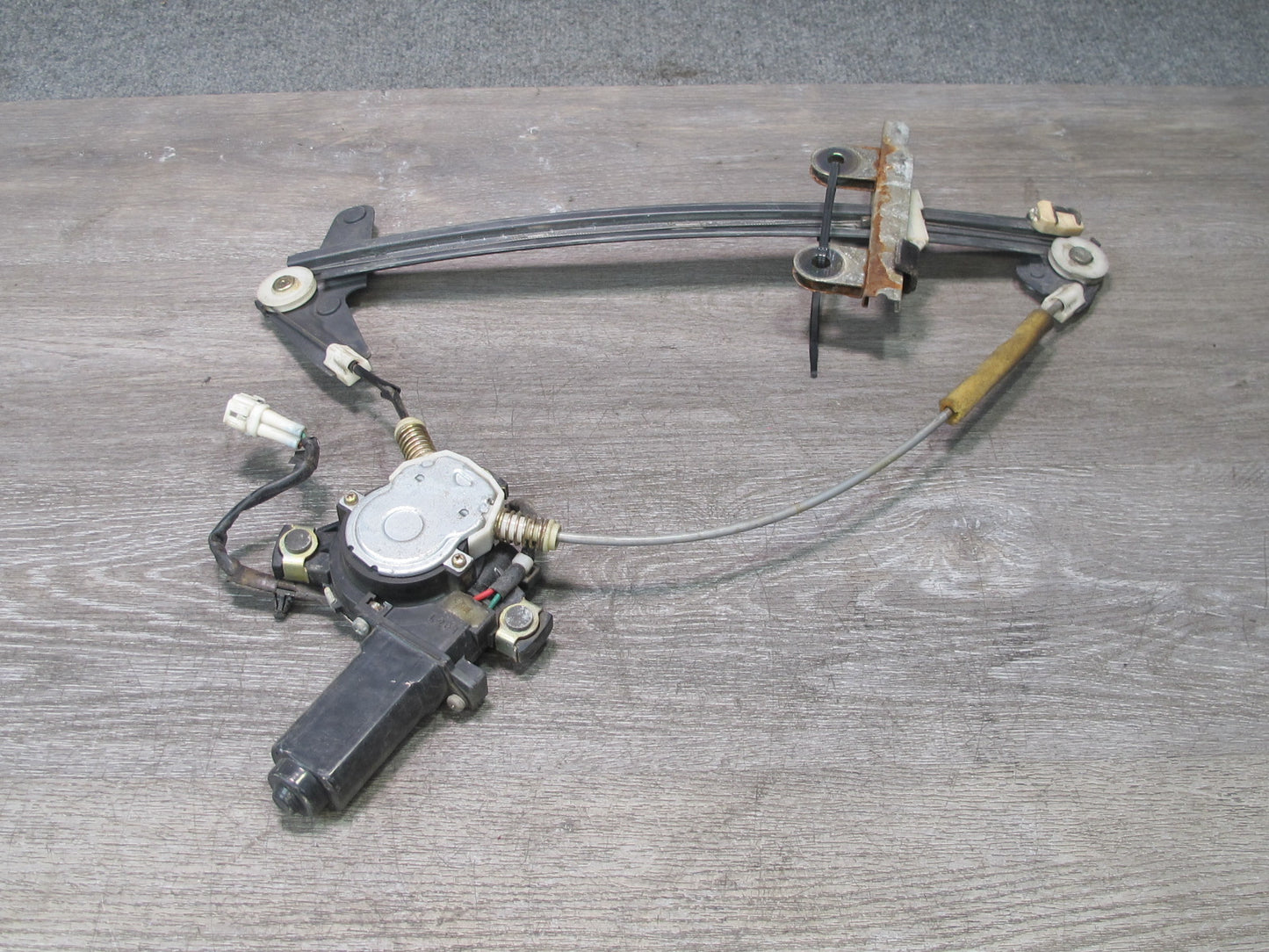 95-00 Lexus UZZ30L SC300 SC400 Left Driver Door Window Regulator w Motor OEM