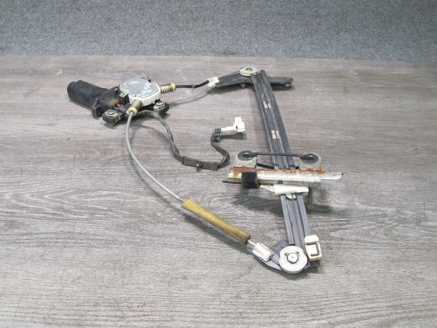 95-00 Lexus UZZ30L SC300 SC400 Left Driver Door Window Regulator w Motor OEM