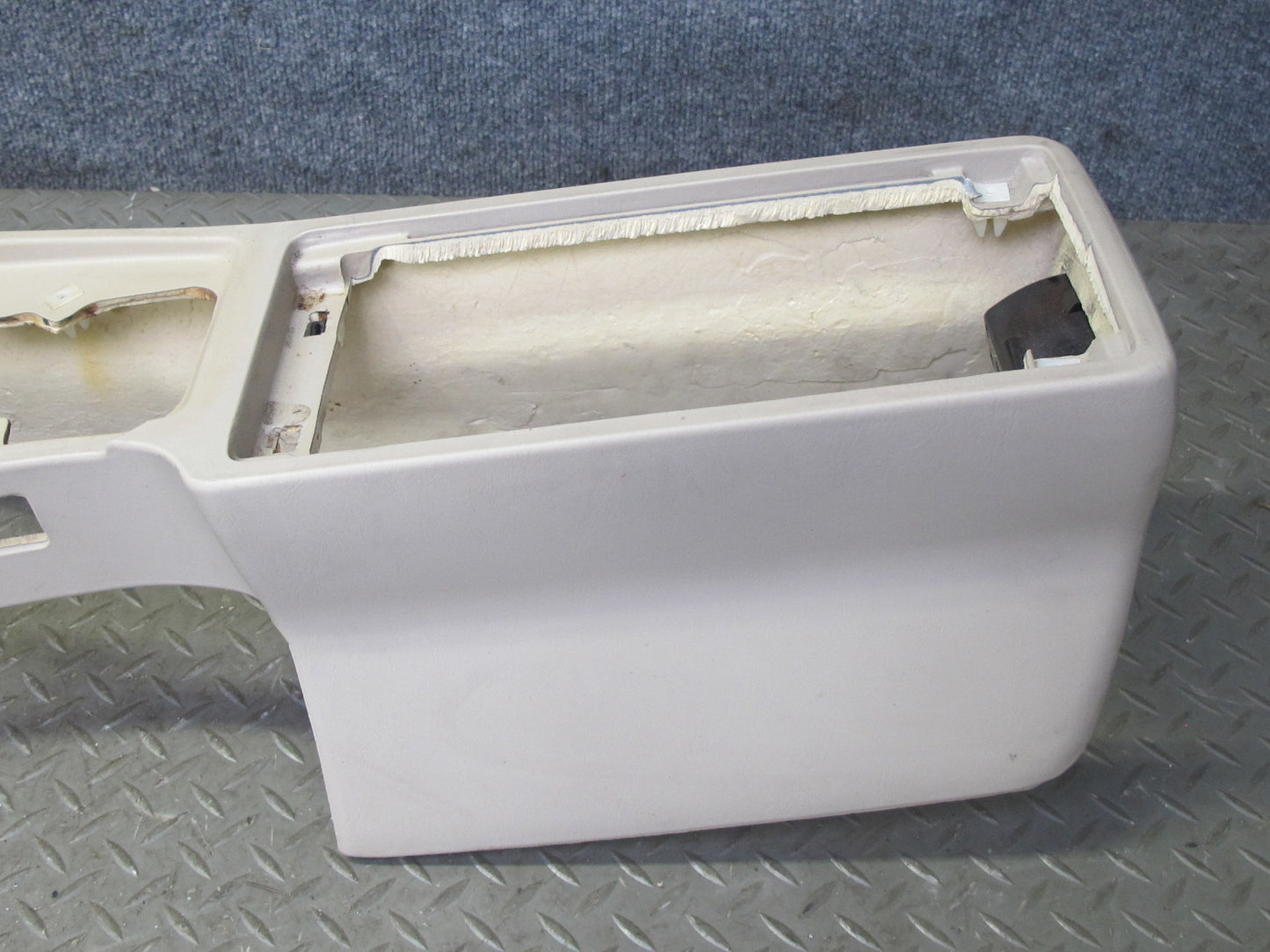95-00 Lexus UZZ30L SC300 SC400 Center Console Trim Cover Panel Ivory OEM
