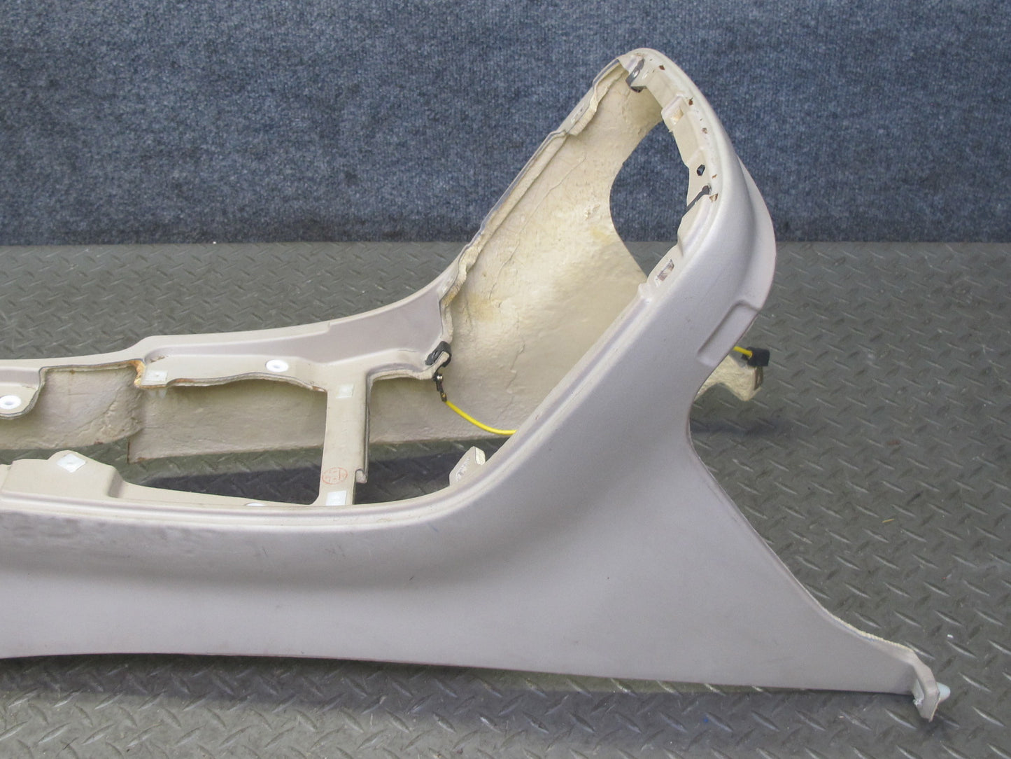 95-00 Lexus UZZ30L SC300 SC400 Center Console Trim Cover Panel Ivory OEM