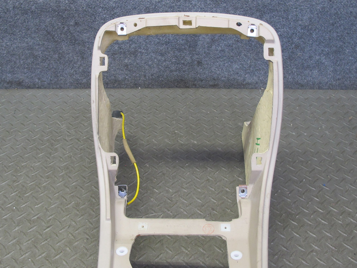 95-00 Lexus UZZ30L SC300 SC400 Center Console Trim Cover Panel Ivory OEM