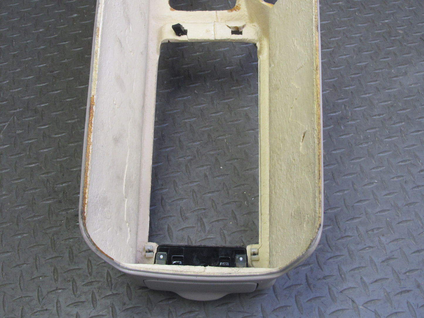 95-00 Lexus UZZ30L SC300 SC400 Center Console Trim Cover Panel Ivory OEM