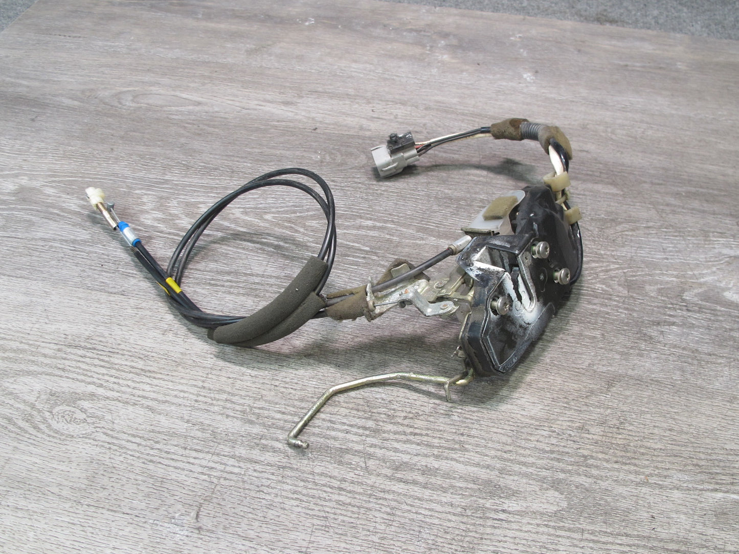 92-00 Lexus UZZ30L SC300 SC400 Left Driver Door Lock Latch Actuator OEM