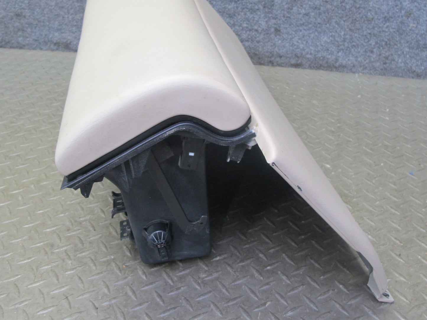 93-00 Lexus UZZ30L SC300 SC400 Dash Glove Box Compartment Storage Ivory OEM
