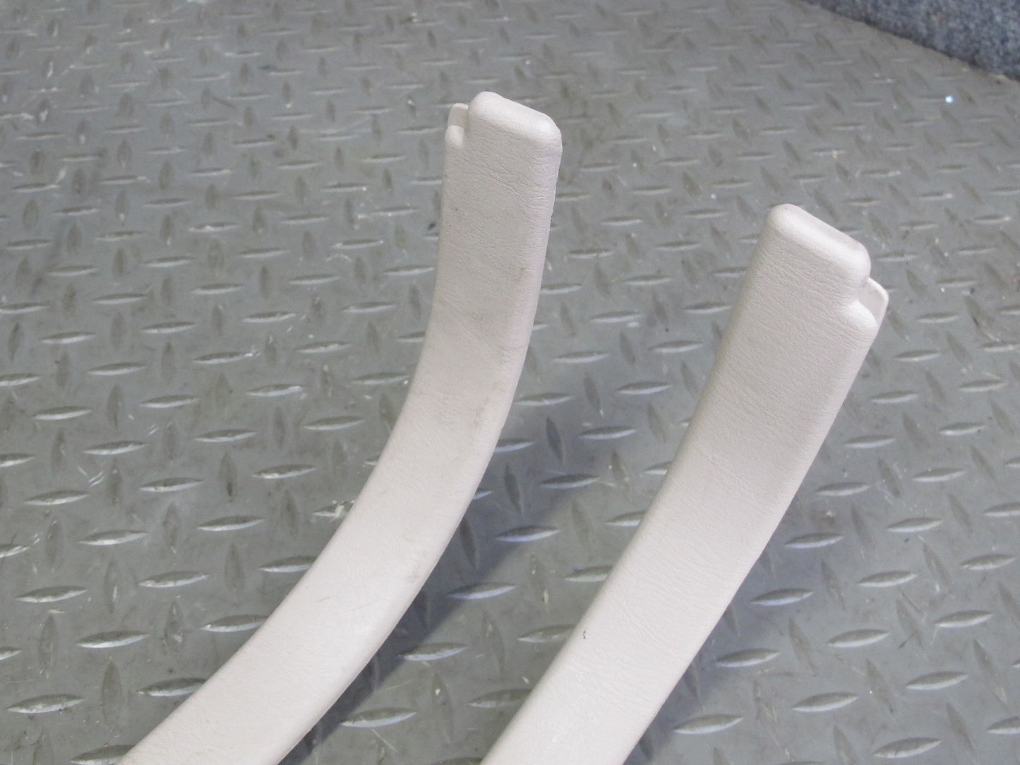 94-00 Lexus UZZ30L SC300 SC400 Door Scuff Step Sill Plate Trim Set Ivory OEM