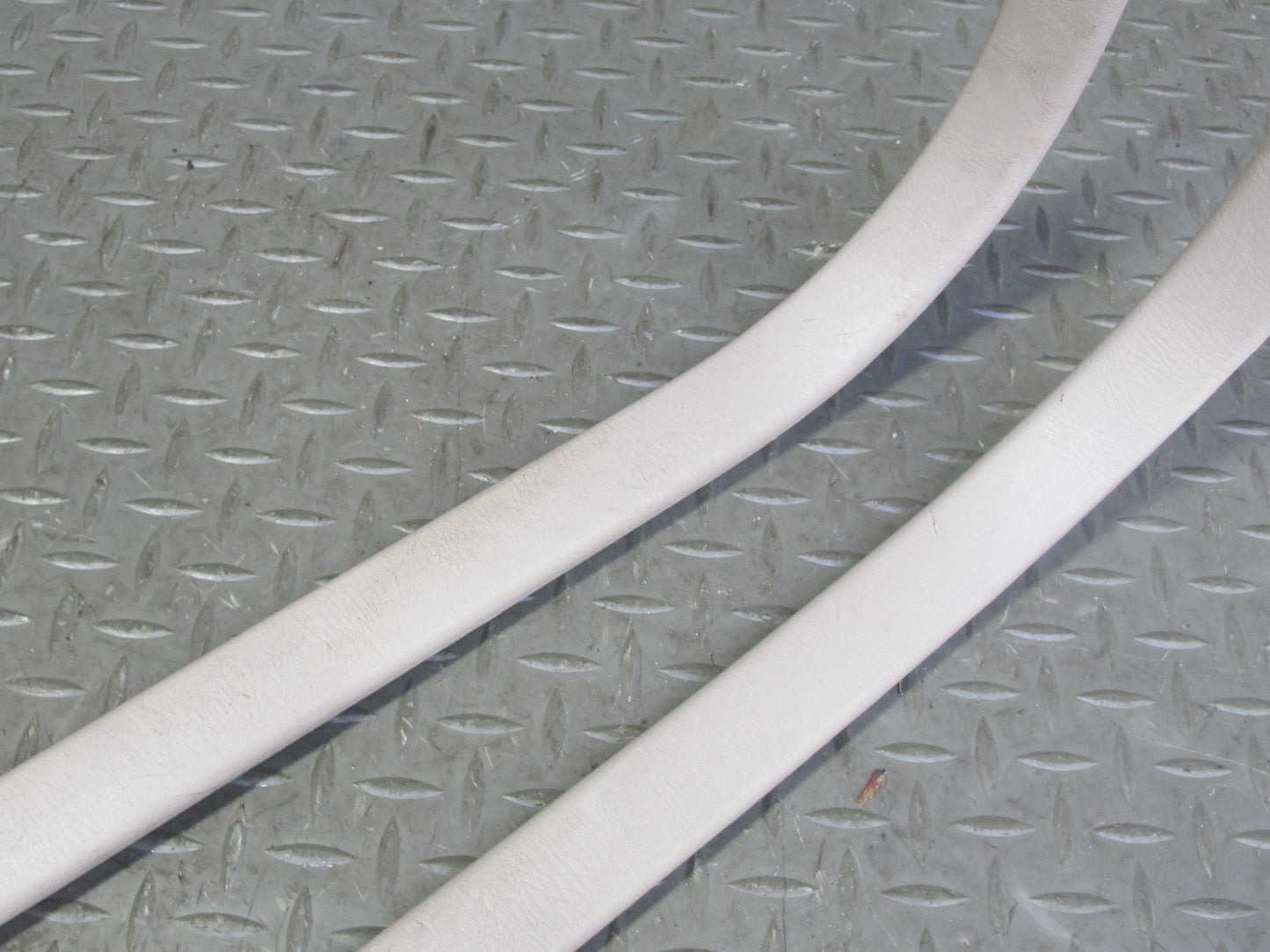94-00 Lexus UZZ30L SC300 SC400 Door Scuff Step Sill Plate Trim Set Ivory OEM