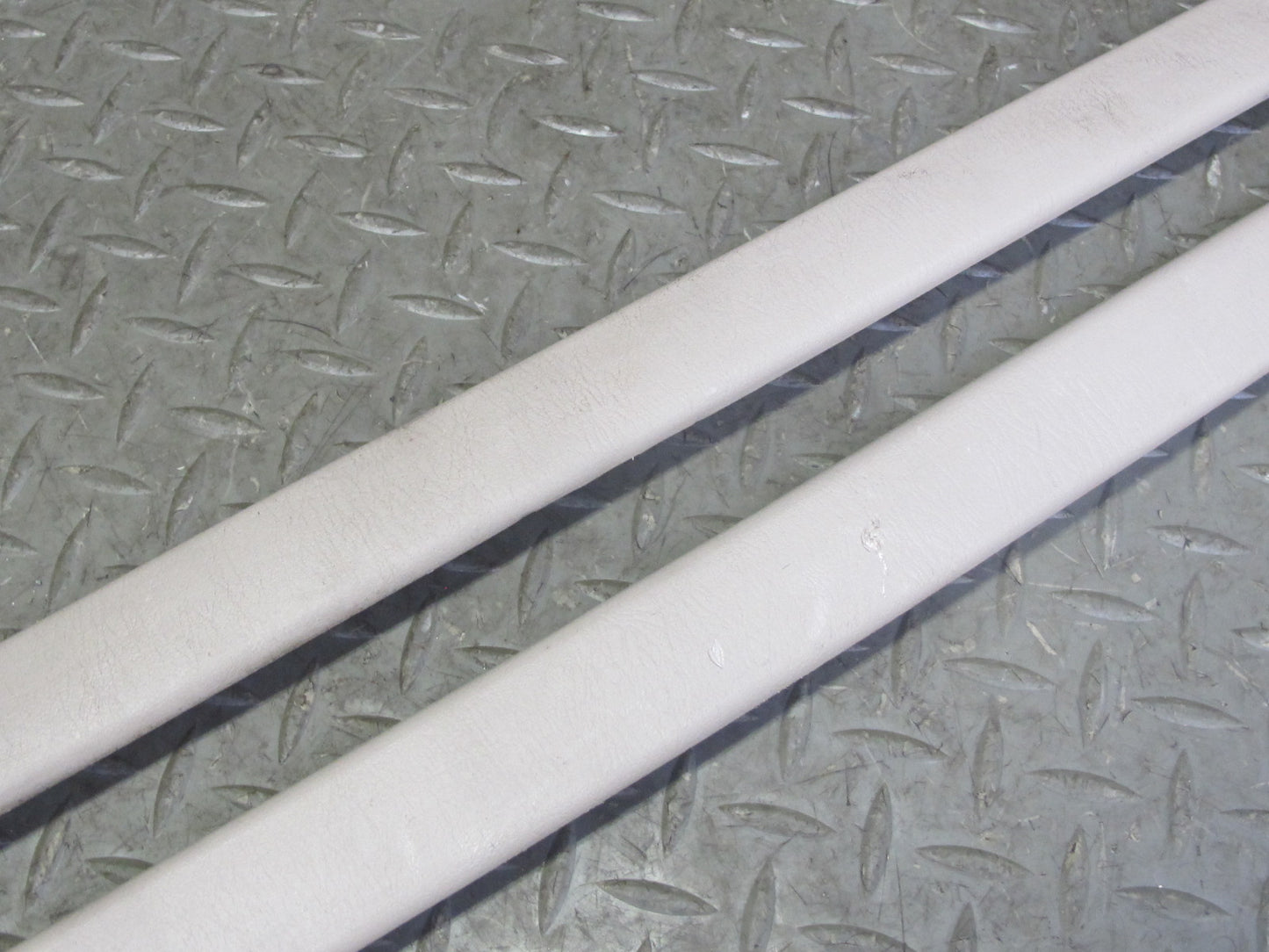 94-00 Lexus UZZ30L SC300 SC400 Door Scuff Step Sill Plate Trim Set Ivory OEM