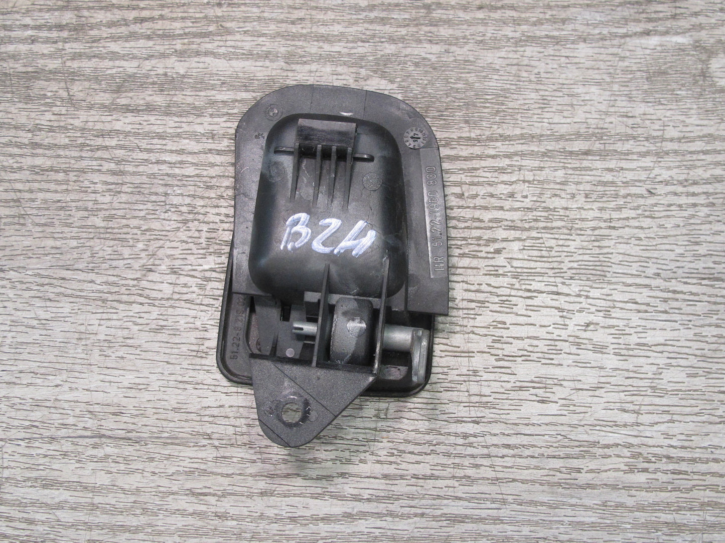 96-02 BMW E36/7 Z3 Right Passenger Door Interior Inner Handle 1960830 OEM