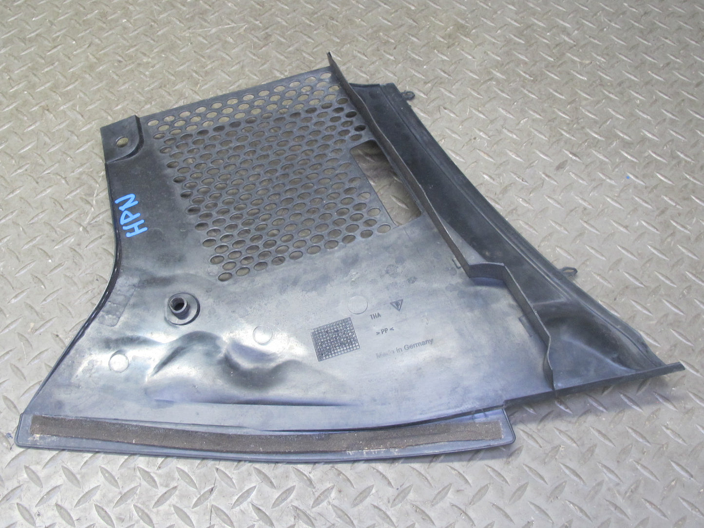 1999-2005 Porsche 911 Carrera 996 Left & Right Side Windshield Wiper Cowl Set