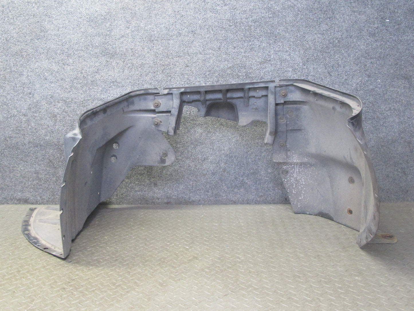 91-96 Chevrolet Corvette C4 Front Left Fender Liner Splash Shield Guard OEM