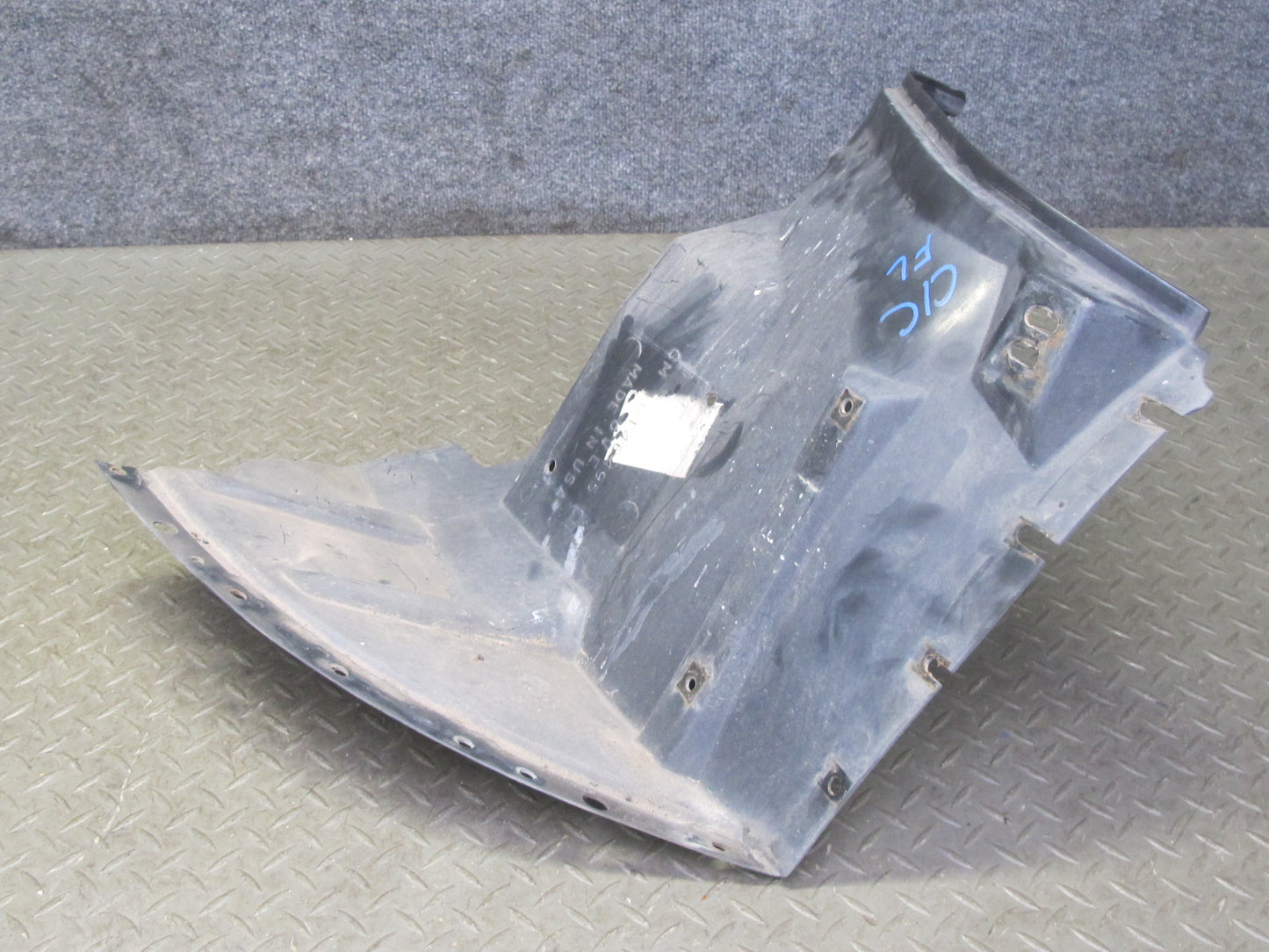 91-96 Chevrolet Corvette C4 Front Left Fender Liner Splash Shield Guard OEM