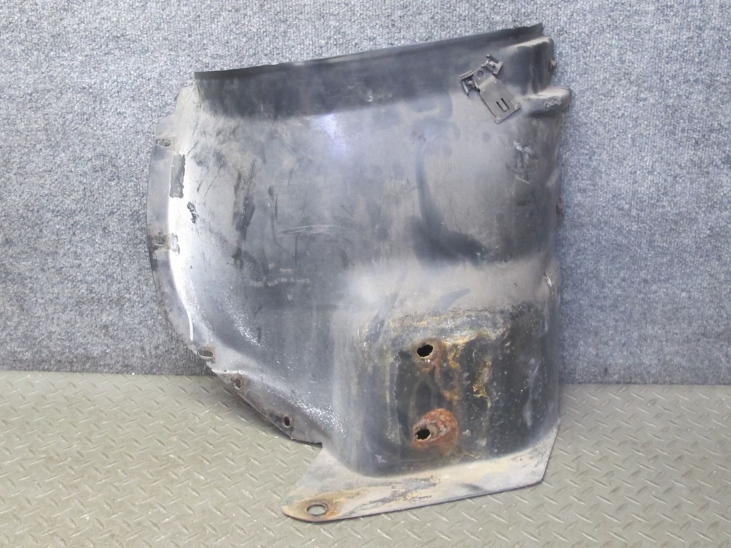 91-96 Chevrolet Corvette C4 Front Left Fender Liner Splash Shield Guard OEM