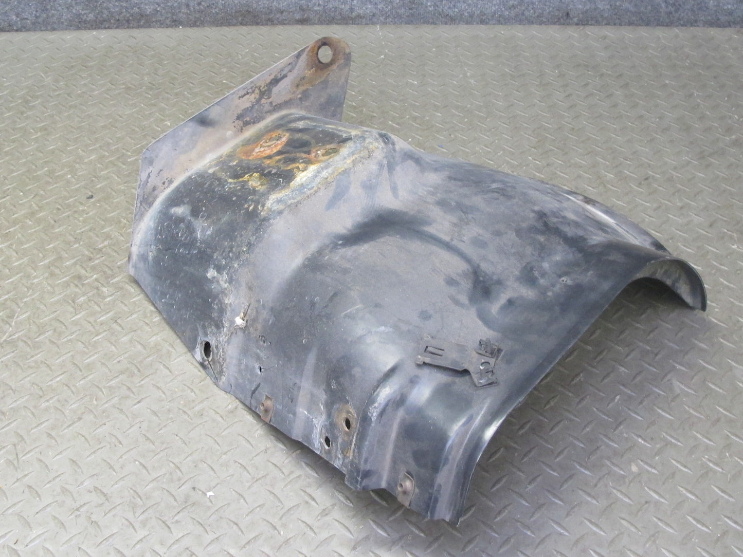 91-96 Chevrolet Corvette C4 Front Left Fender Liner Splash Shield Guard OEM
