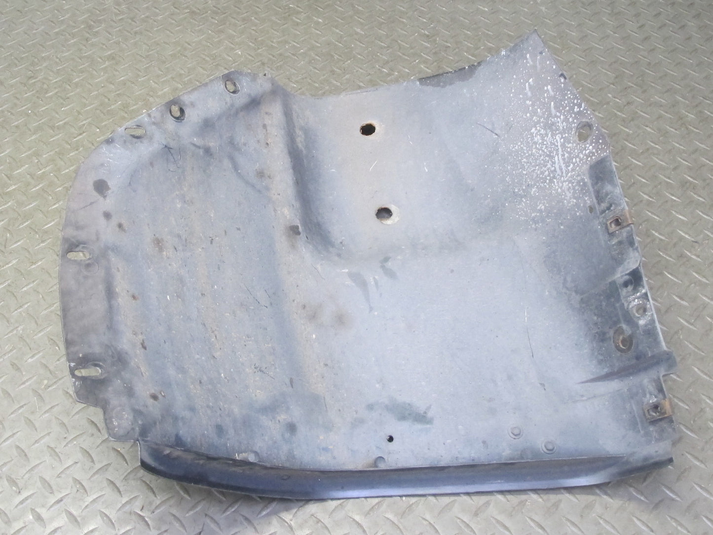 91-96 Chevrolet Corvette C4 Front Left Fender Liner Splash Shield Guard OEM