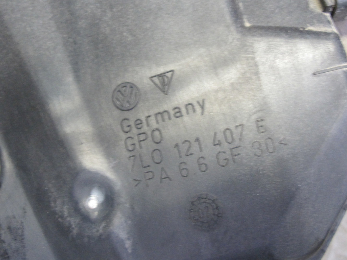 2003-2010 Porsche Cayenne 955 957 Turbo Engine Expansion Overflow Reservoir Tank