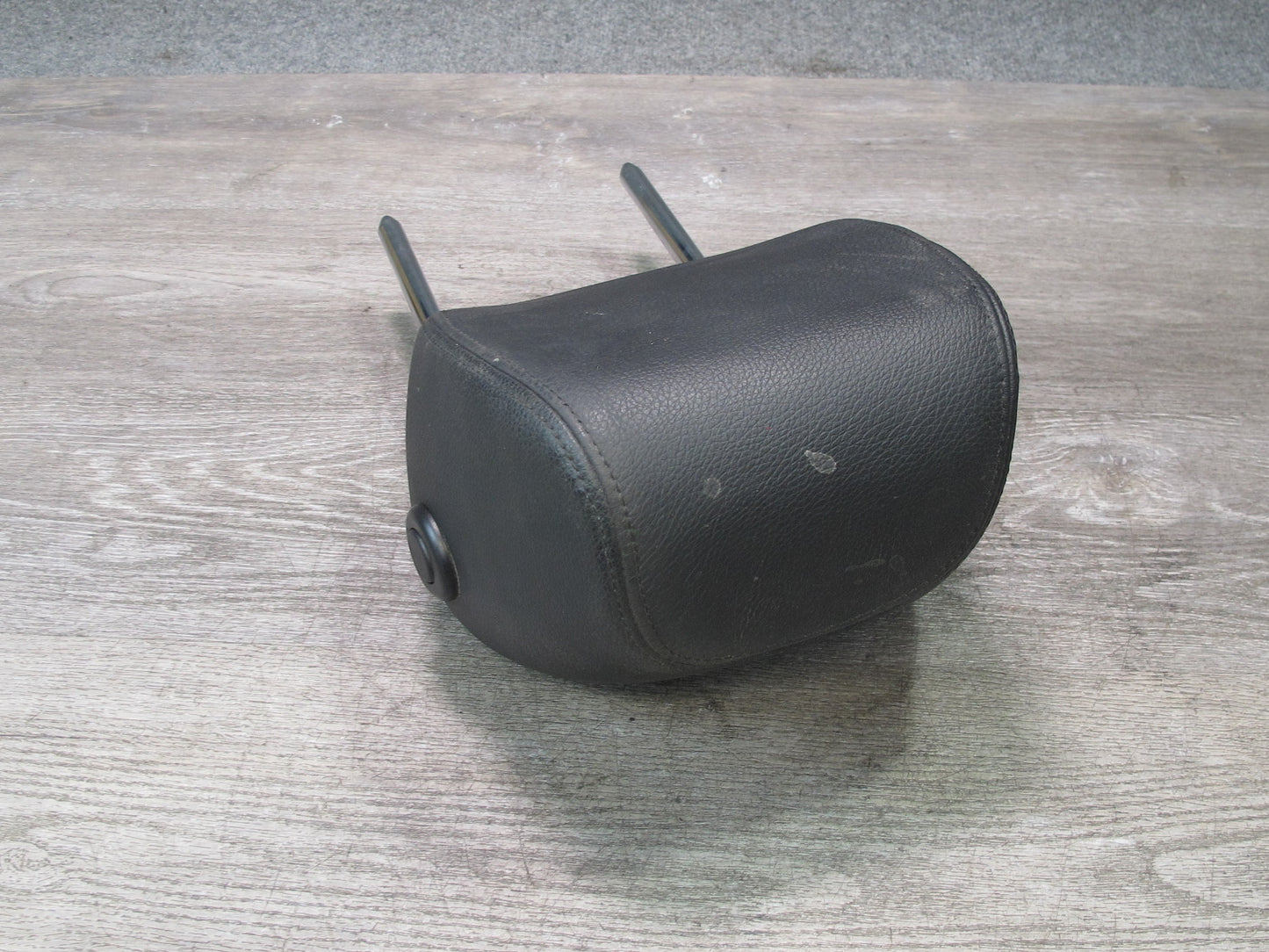12-18 BMW F30 F31 F34 Front Left or Right Seat Leather Headrest Black OEM
