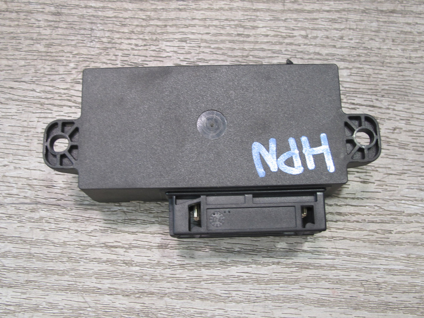 2002-2005 Porsche 911 Carrera 996 Headlight Level Control Module Unit