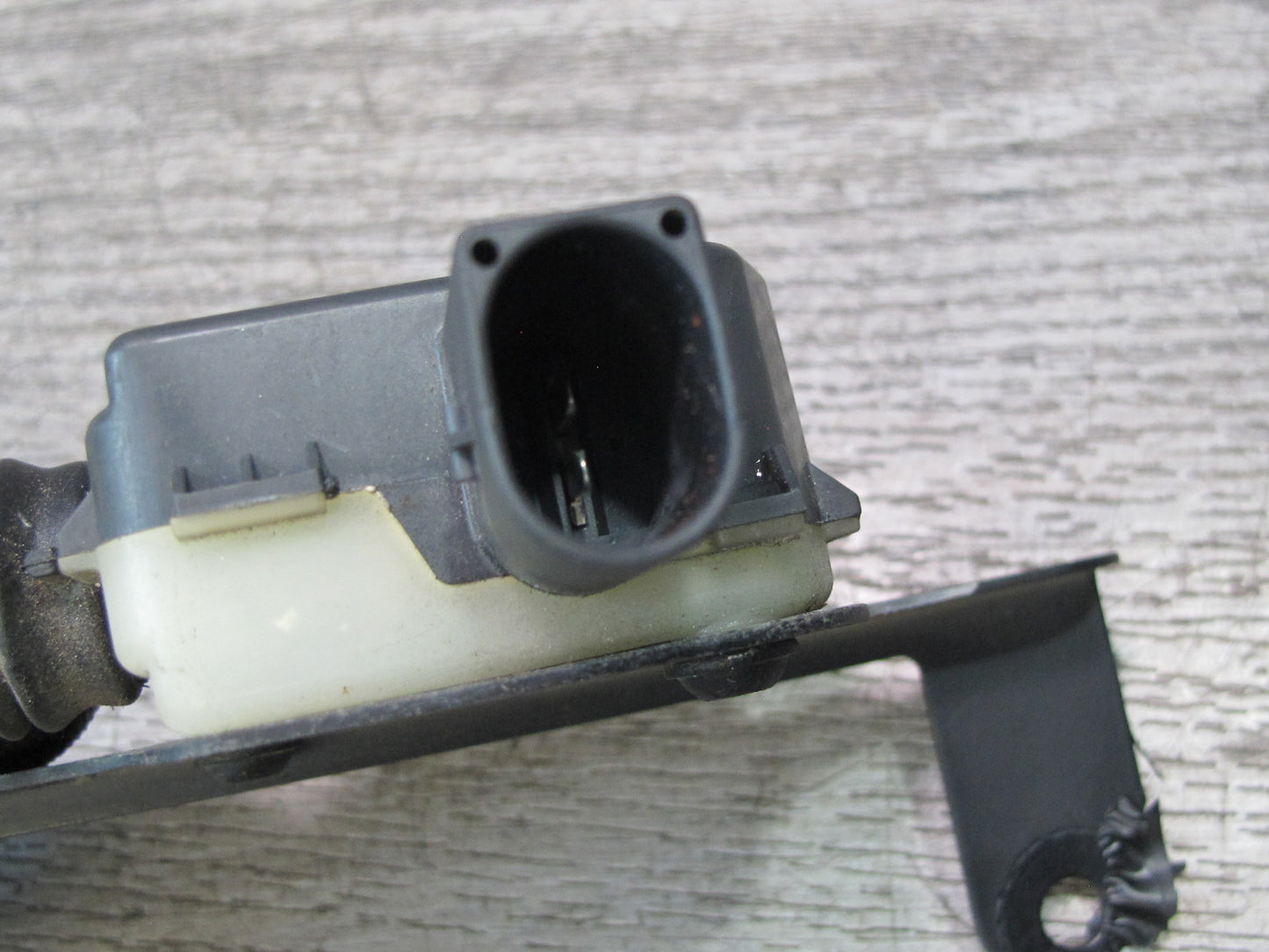 2002-2005 Porsche 911 Carrera 996 Front Hood Latch Lock Actuator 99651148900