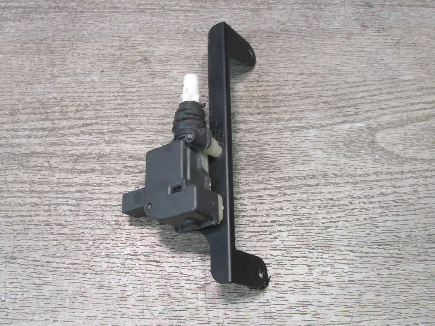 2002-2005 Porsche 911 Carrera 996 Front Hood Latch Lock Actuator 99651148900