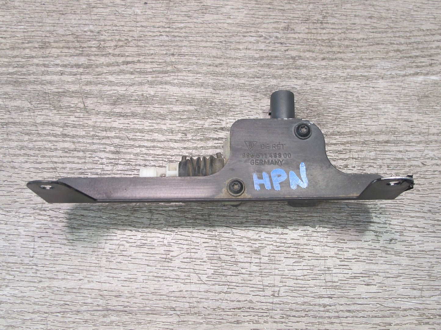 2002-2005 Porsche 911 Carrera 996 Front Hood Latch Lock Actuator 99651148900