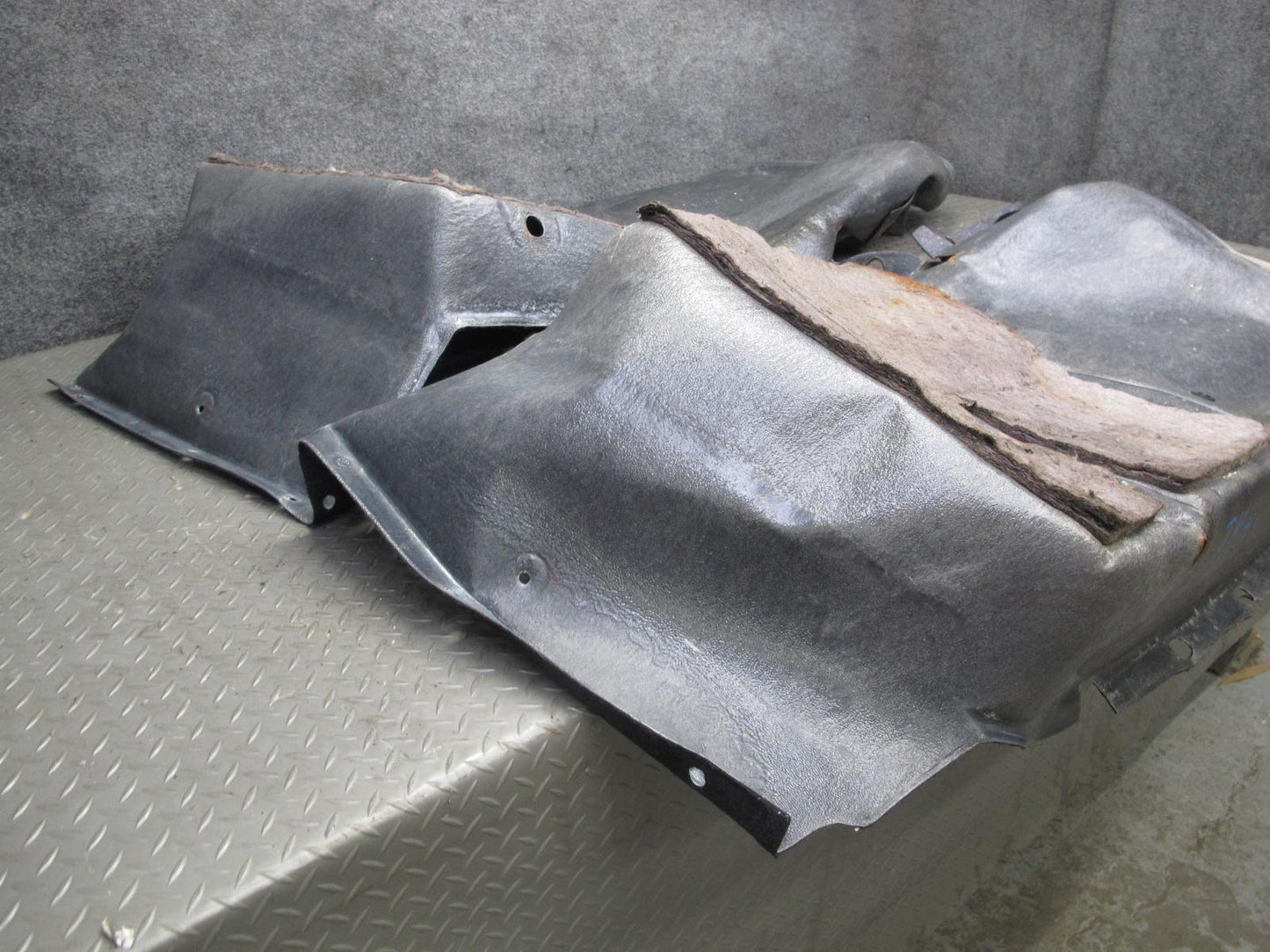00-05 Toyota MR2 Spyder ZZW30L Floor MAT Carpet Liner Cover 58510-17210 OEM