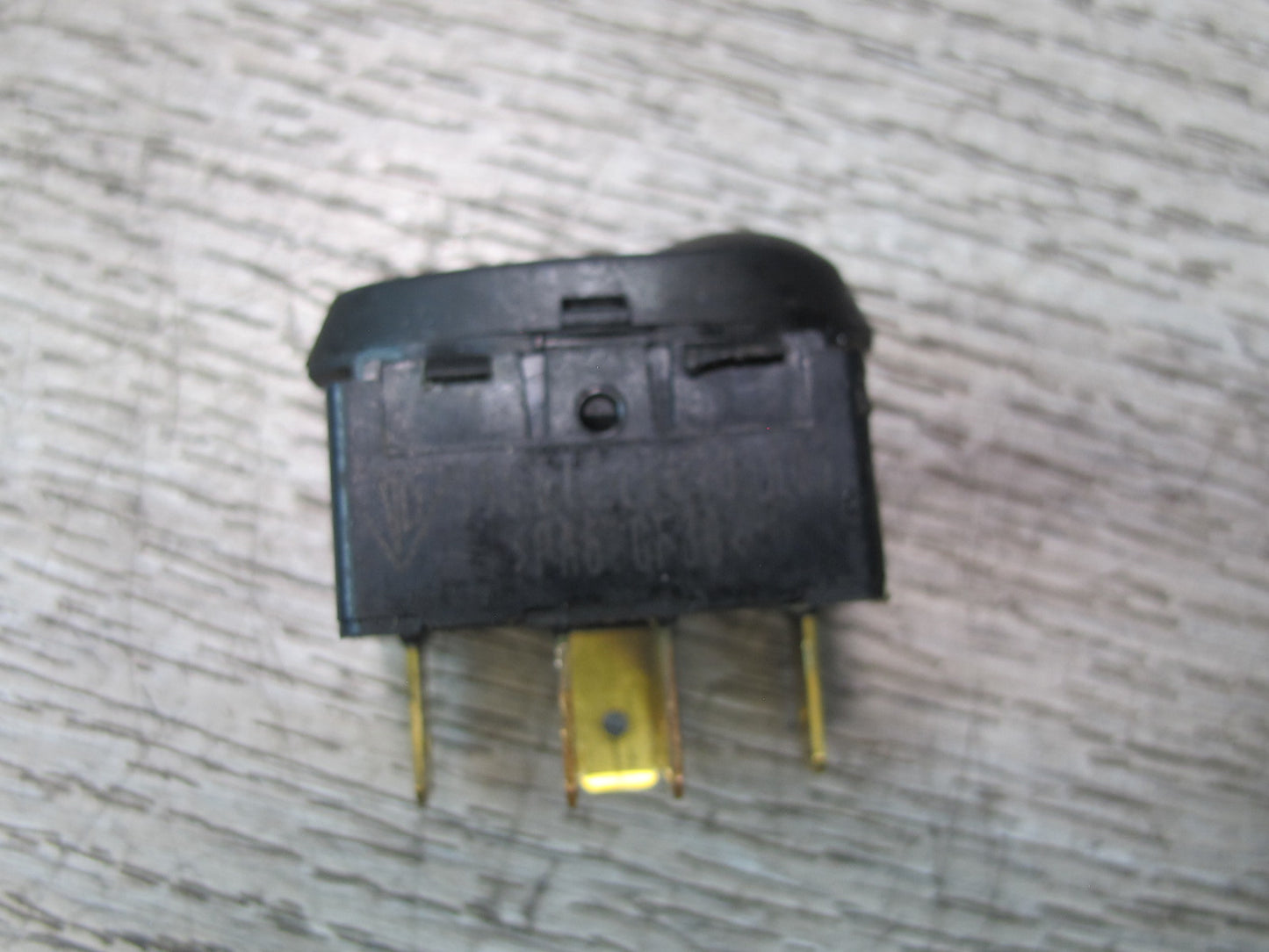 2002-2005 Porsche 911 Carrera 996 Window Defrost Switch Button