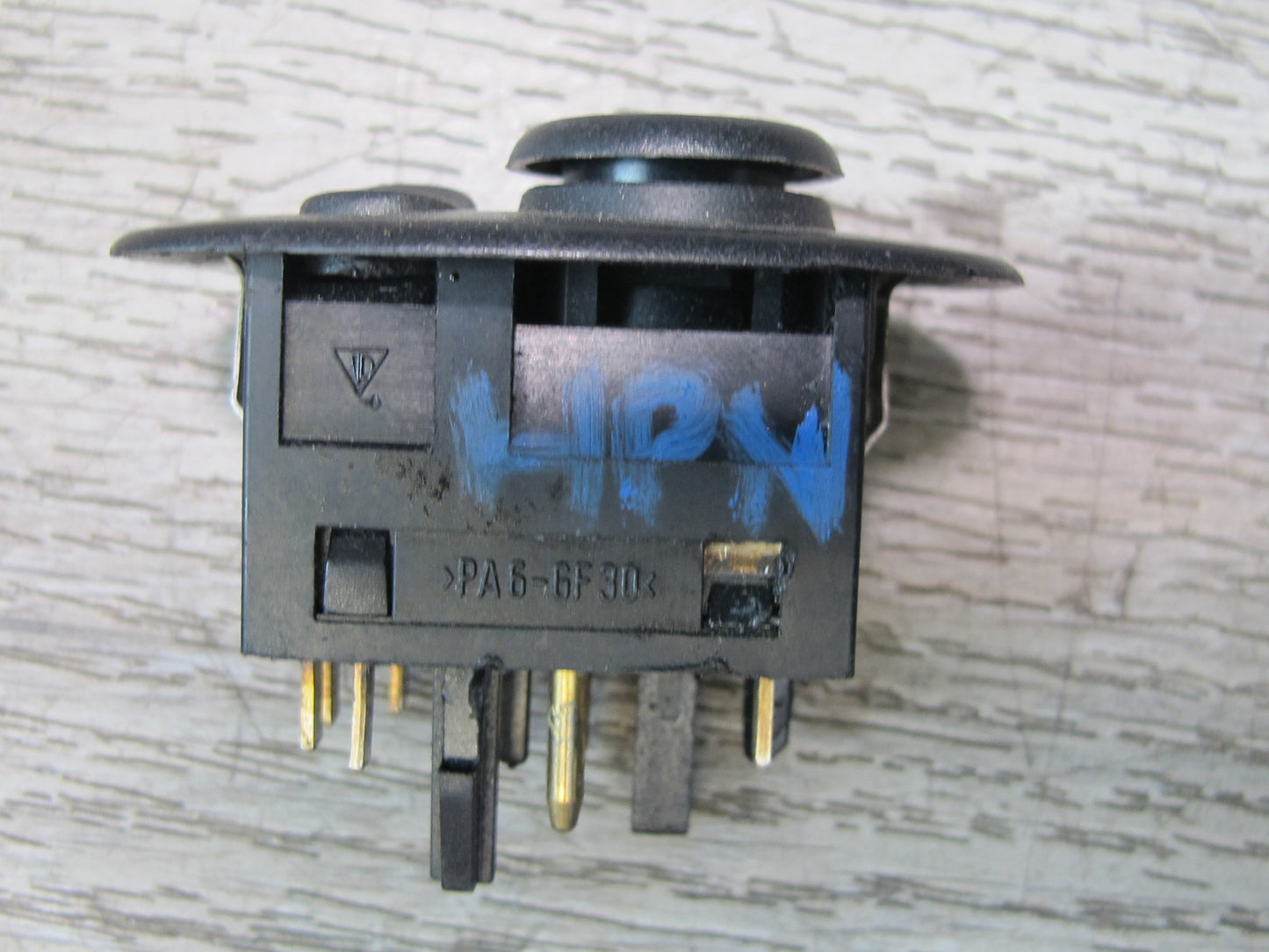 1999-2005 Porsche 911 Carrera 996 Power Mirror Adjustment Switch Button