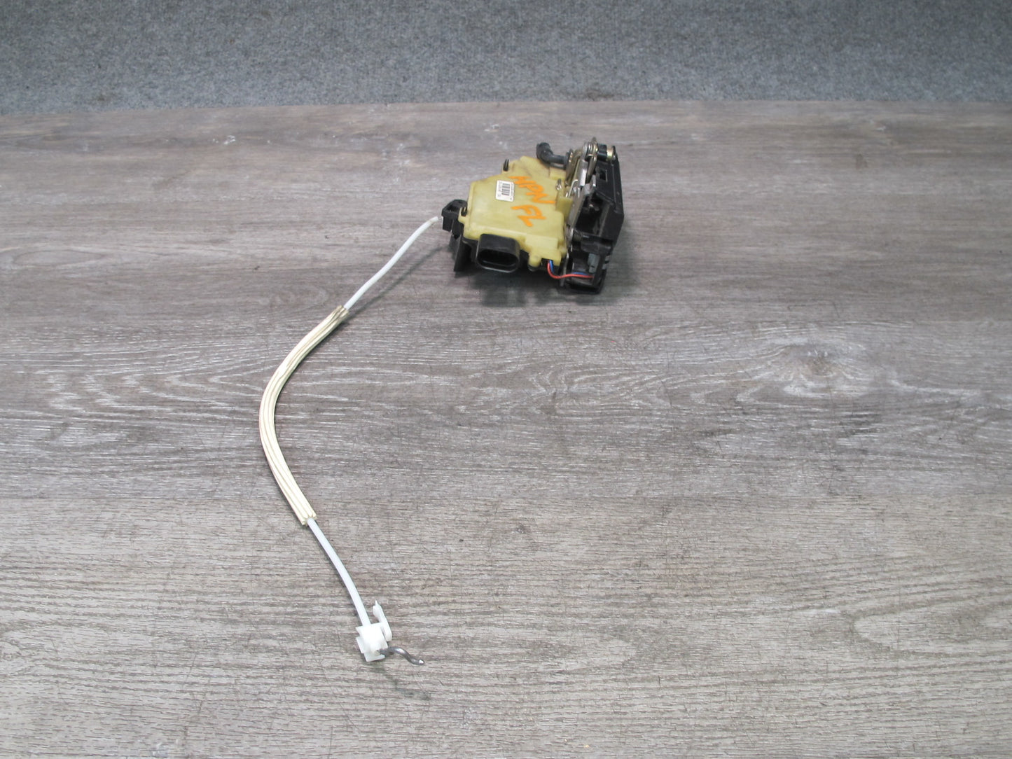 1999-2005 Porsche 911 Carrera 996 Front Left Side Door Lock Latch Actuator