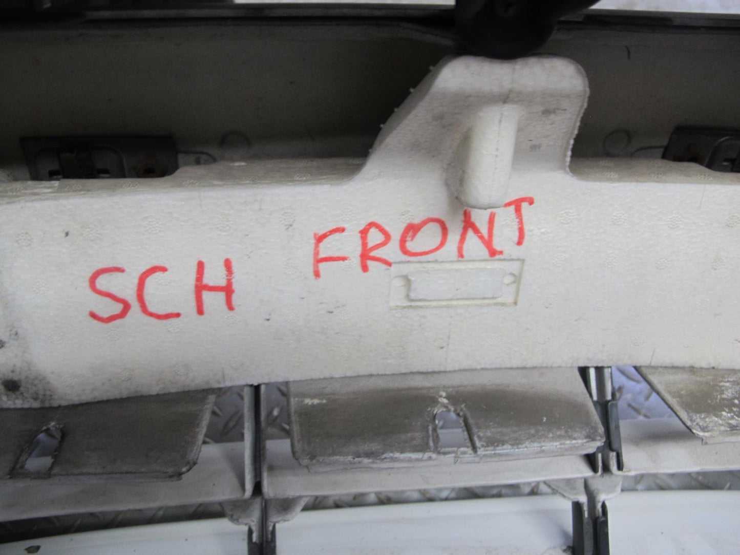 97-00 Lexus UZZ31L SC300 SC400 Front Bumper Cover White w Foam OEM