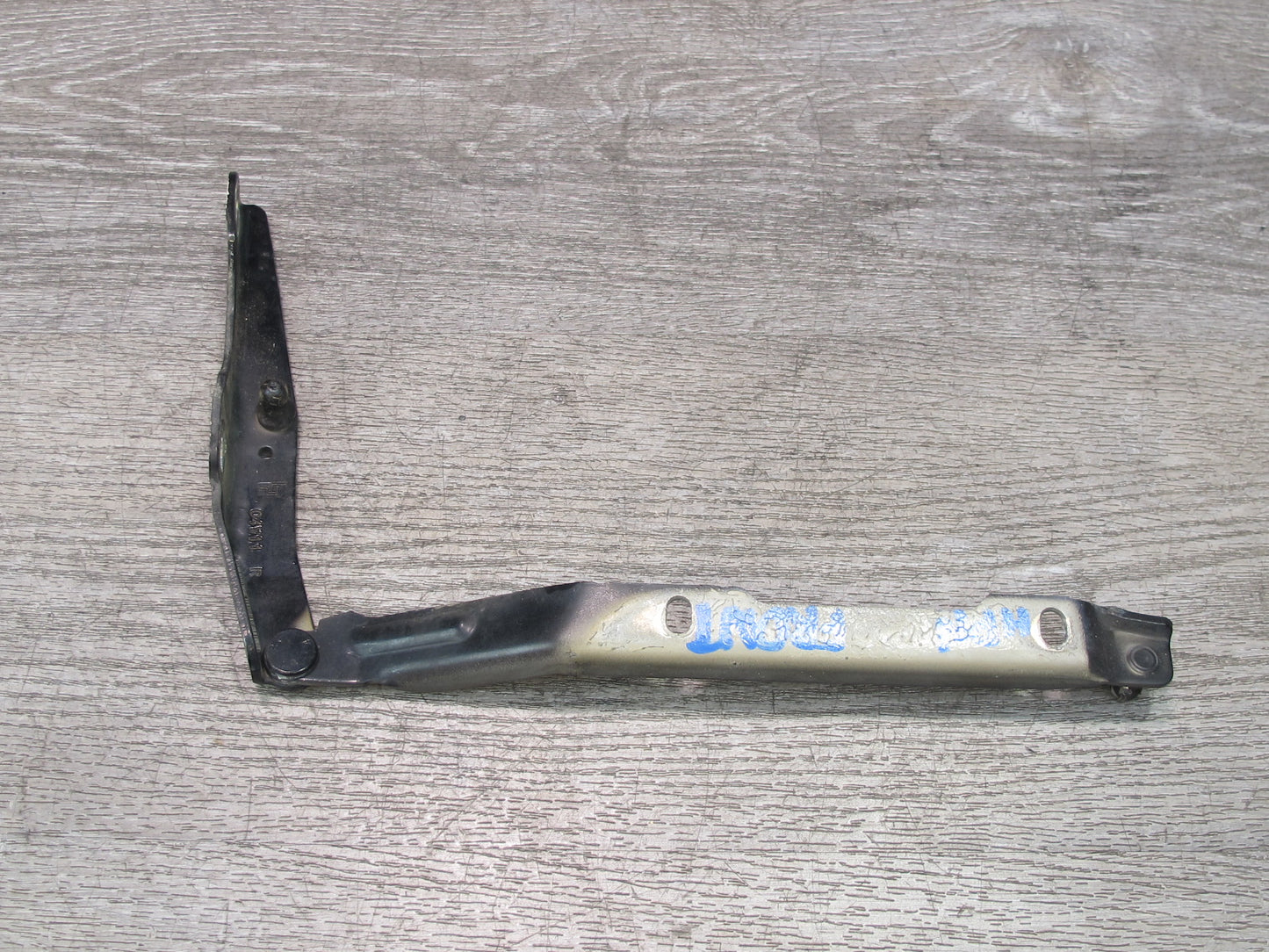 1999-2005 Porsche 911 Carrera 996 Front Left & Right Side Hood Bonnet Hinge Set