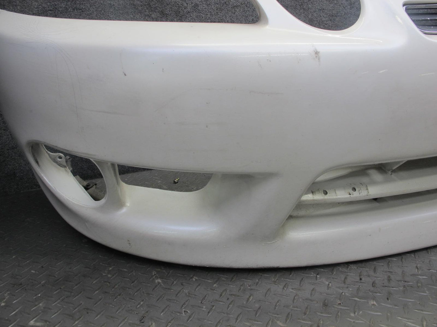 97-00 Lexus UZZ31L SC300 SC400 Front Bumper Cover White w Foam OEM